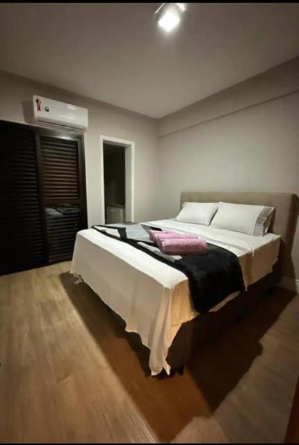 Amplo Apartamento no Cambuí II