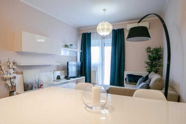 Trendy apartment 5 min to city centre!`