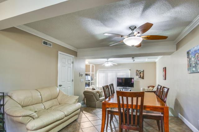 St Ann Townhome Less Than 1 Mi to International Airport!