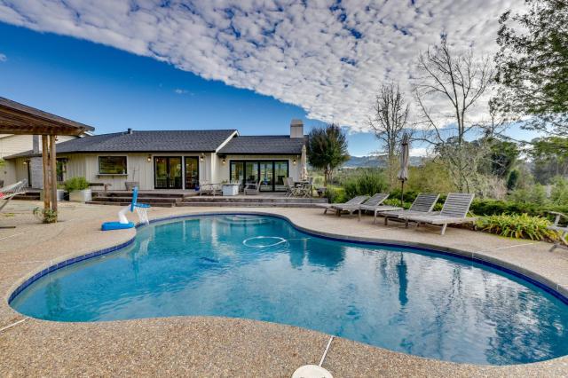 Tranquil Santa Rosa Home with Private Pool and Views!