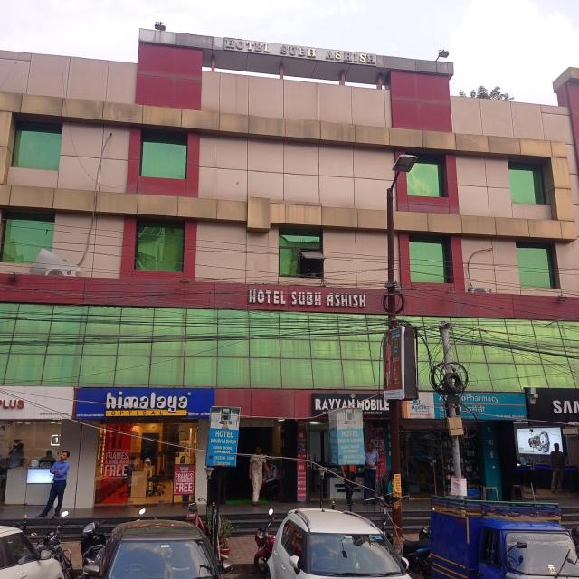 Hotel Shubh Ashish Near Bank More