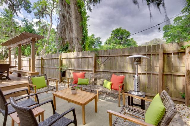 Home in Beaufort Historic District with Private Yard