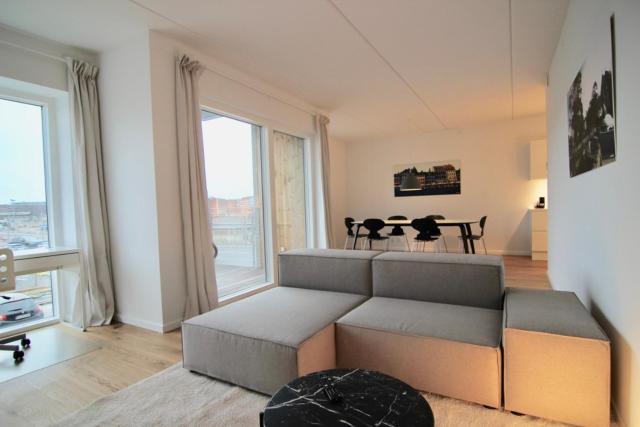 Fantastic 2-bed w balcony in North Habour