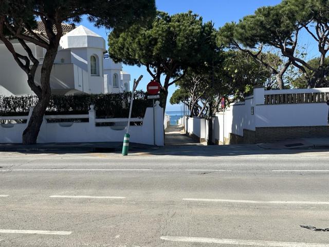 Casita en La Barrosa, Complejo Atlántico