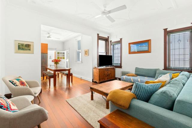 Garden Apartment - Footsteps to Bondi Beach