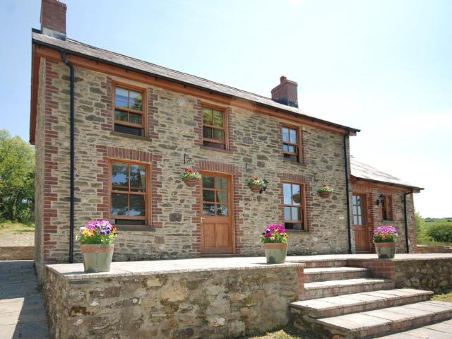 3 Bed in New Quay LLWYD