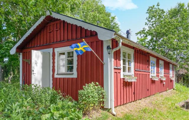 Amazing Home In Sävsjö With Kitchen