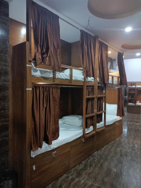 Crystalinn Dormitory And Rooms