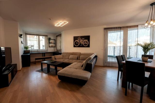 Huge flat with terrace & parking and 3 bed rooms