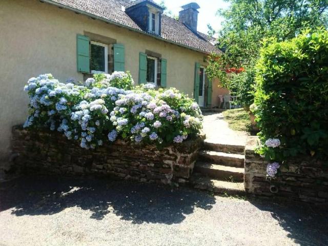 Gîte de France à Albignac 3 épis - Gîte de France 6 personnes MAE-9344