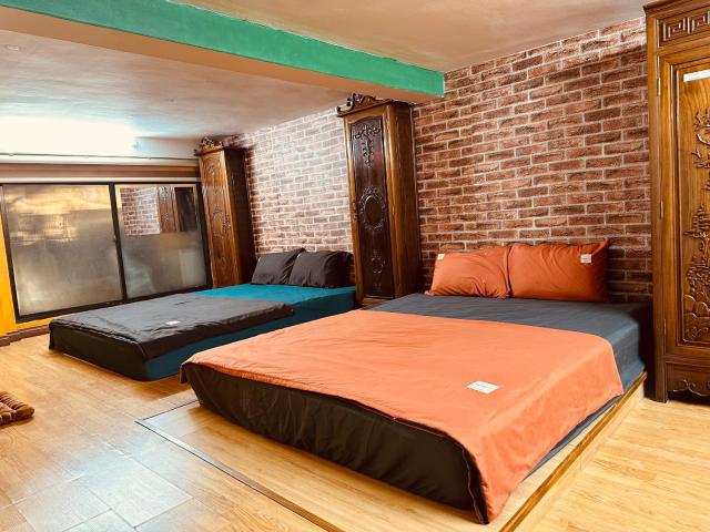 Kolor Red Home,Bungalow Old Quarter,4 paxs,3 mins to Hoan Kiem Lake