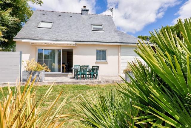 1km de la plage, maison neuve avec jardin pour 4