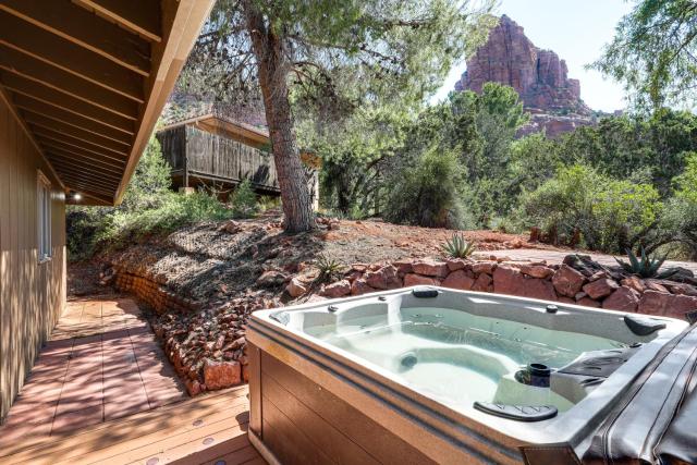 Sedona Home with Private Hot Tub and Mountain Views!