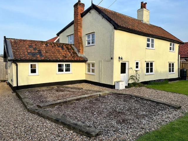 Walnut Cottage, Framlingham