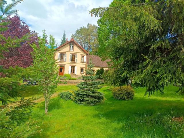 Maison confortable avec jardin Longny les Villages