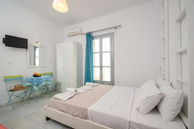 Luxury Naxos Apartment | Deluxe Triple Studio | 150m From St. George Beach | City Center | Saint George