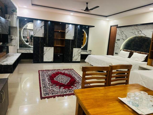 YATRI NIVAS SAGARA ( AC AND NON-AC DELUXE ROOMS)