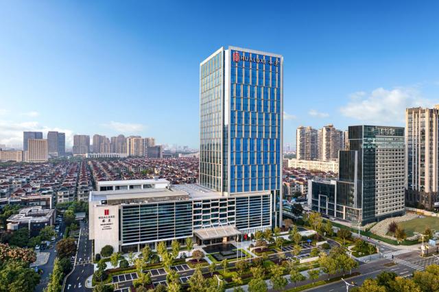 HUALUXE Hotels and Resorts Haining, an IHG Hotel