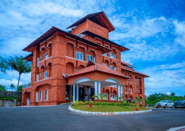 Kumbanad Heritage Hotel