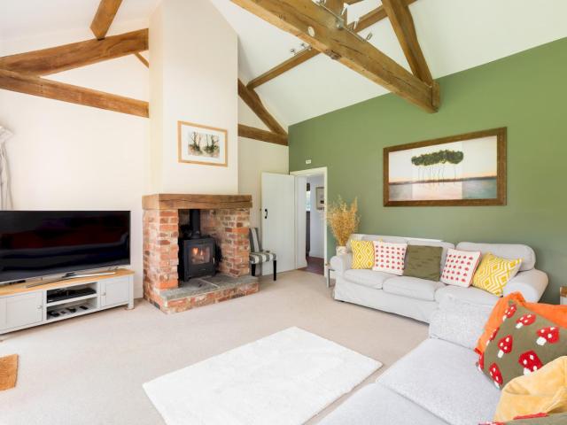 CV35 8AT The Barns Hampton Lucy · Peaceful 2Bed Retreat in Hampton Lucy Parking Pass The Keys