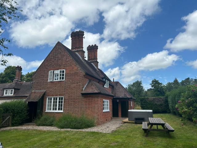 Stables Cottage by Group Retreats