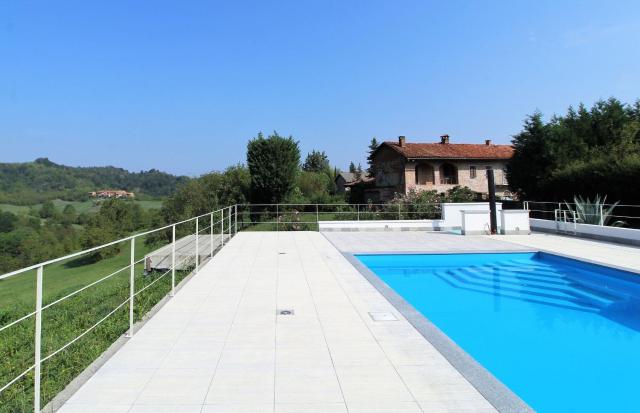 La Casa Dei Nonni, House With Private Pool, Torino