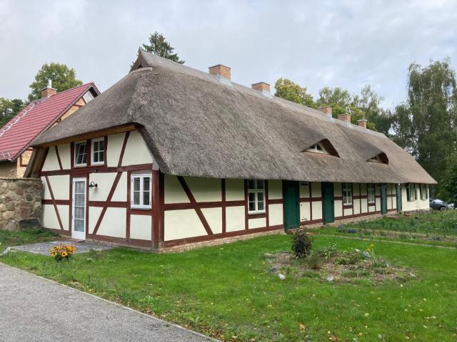 Katen am Schwanenteich - Grüne Kate