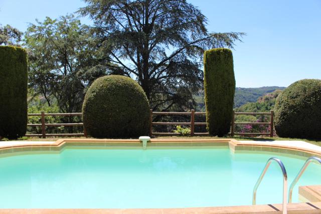 Charming cottage in Dordogne - with swimming pool from June 1st to Sept 30th