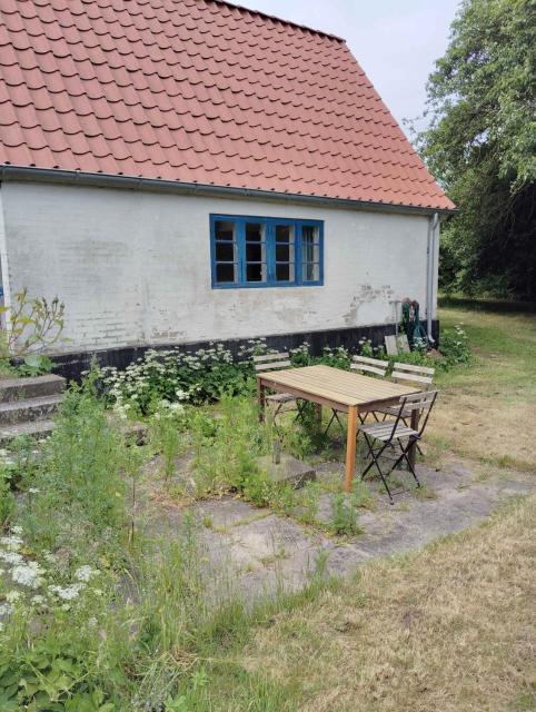 Holiday Cottage With A 90-Degree Sea View