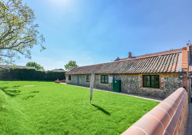 Pond Cottage