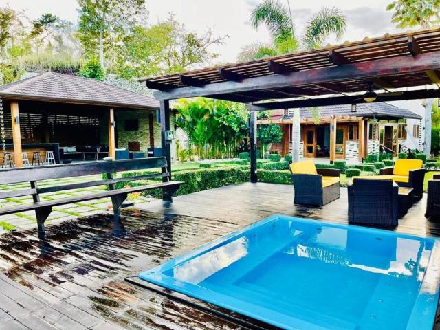 Río Privado Villa Jarabacoa con Picuzzi