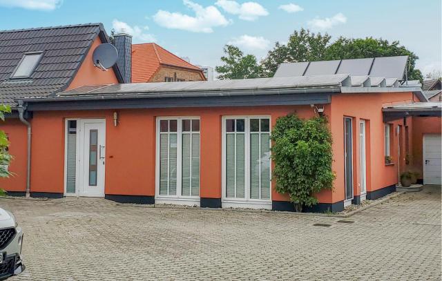 Beautiful Home In Neubrandenburg With Wifi