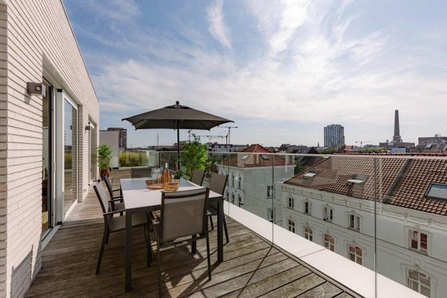 Huswell - Spacious apartment in Ghent with big terrace