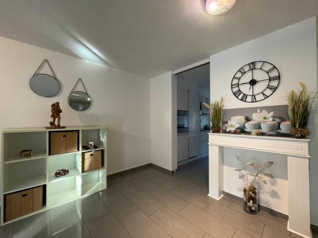 Modern 3 bedroom apartment near ISB and Basel