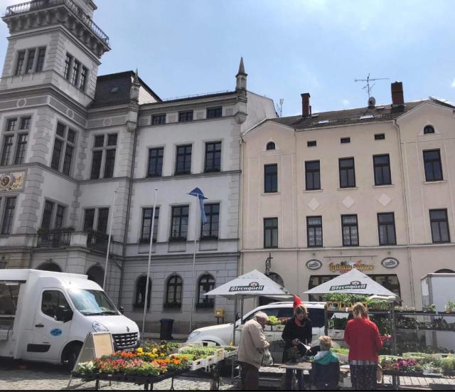 Ein Zimmer Wohnung am Markt