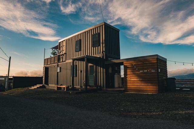 Ferrous Paradise - Tiny Container home in Adjuntas