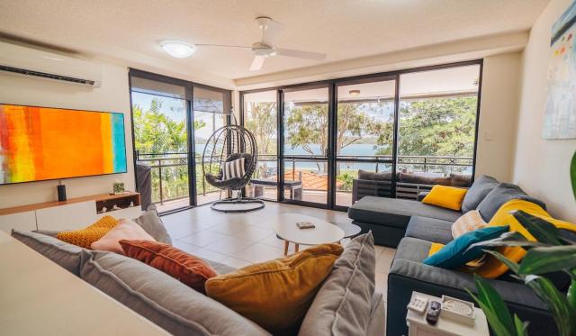 Waterfront Apt Maroochy River