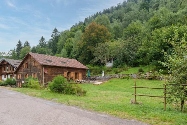 La Ferme aux Myrtilles - Ancienne ferme vosgienne