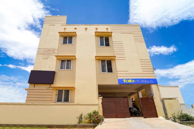 FabExpress Aarudras Residency - Nr Coimbatore Airport