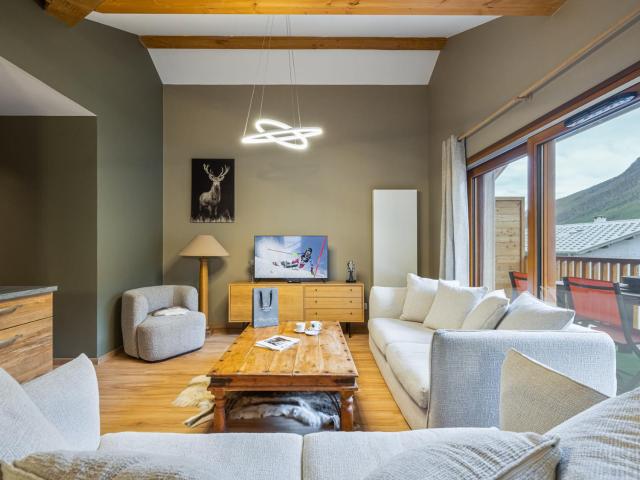 Appartement neuf avec terrasses et parking à Serre Chevalier - FR-1-808-4