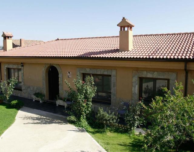 Casa Rural Arroal I