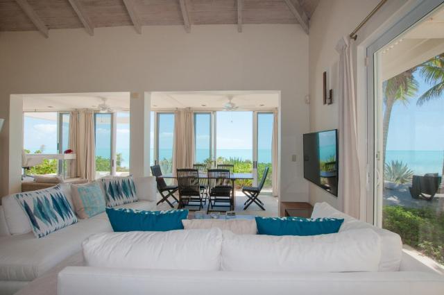 Aqua Del Rose 1 BR Cottage - Beachfront