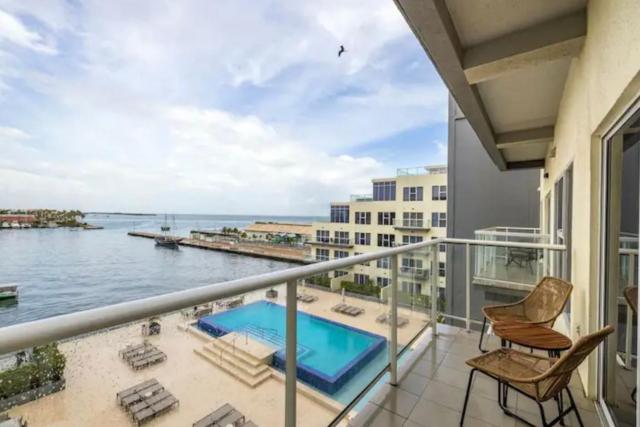 Apartment condo with ocean and harbor views Oranjestad, Aruba