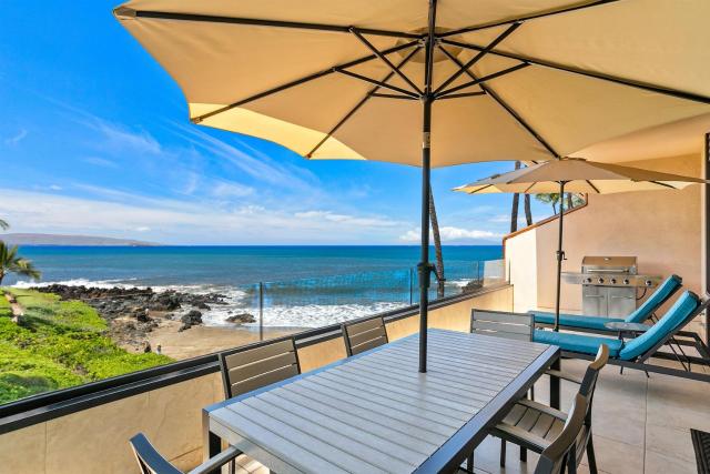 Makena Surf G-201 - End Unit, Panoramic Views, AC!