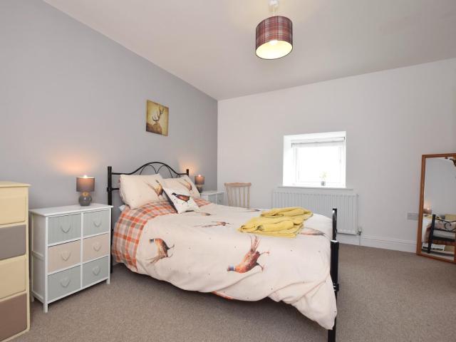 3 Bed in Durham 66801