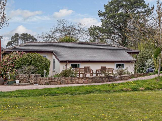 3 Bed in Welsh Newton Common 52149