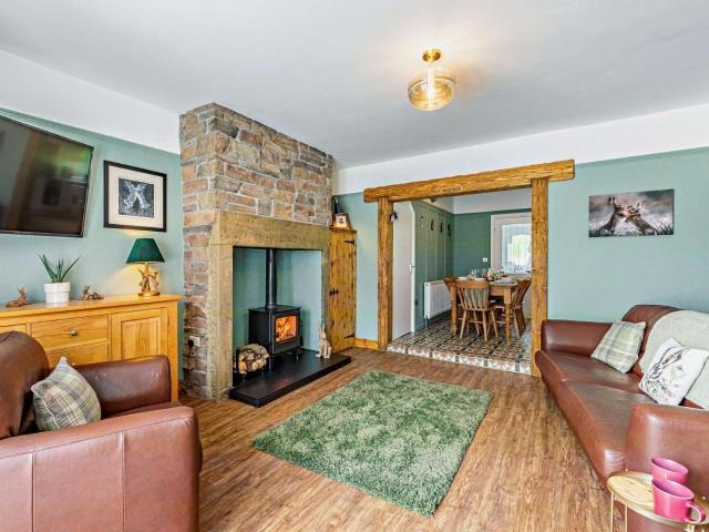 3 Bed in Hamsterley 89896