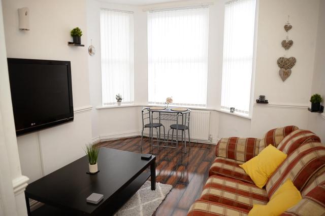 Cosy Oasis Homely Apartment in Hearty Liverpool