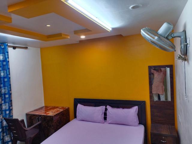 Octave Hotel Sai Shine Inn