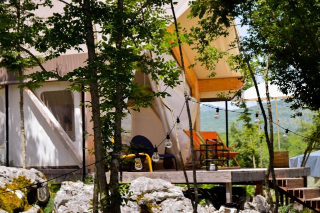 Oblun Eco Resort - New Glamping Tents near Lake Skadar